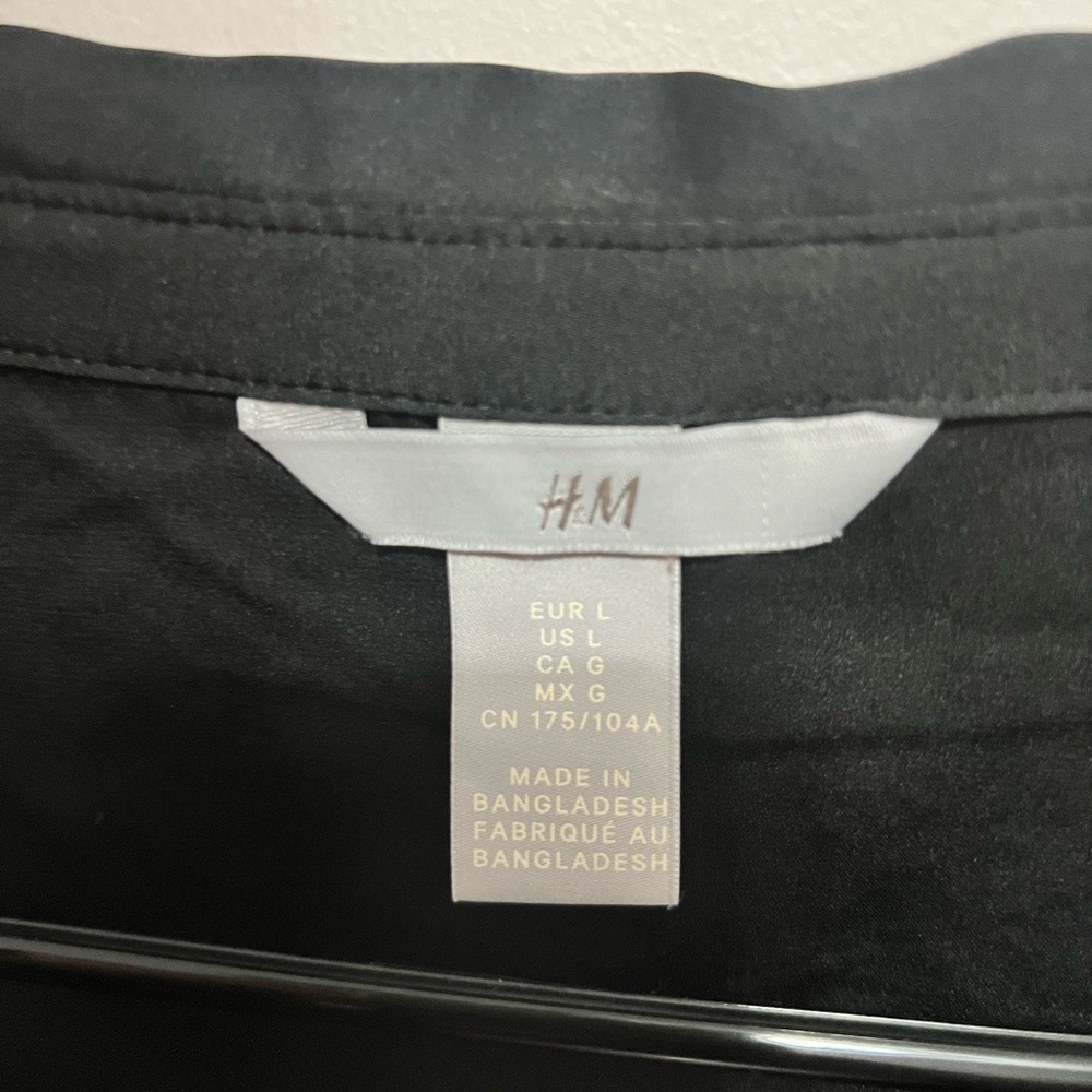 HM Button down shirt - Picture 2 of 3